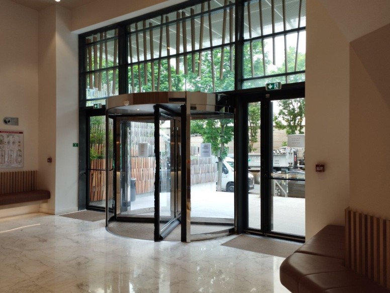 Location Bureaux CHARENTON LE PONT 5787 M Divisibles Partir De 500 