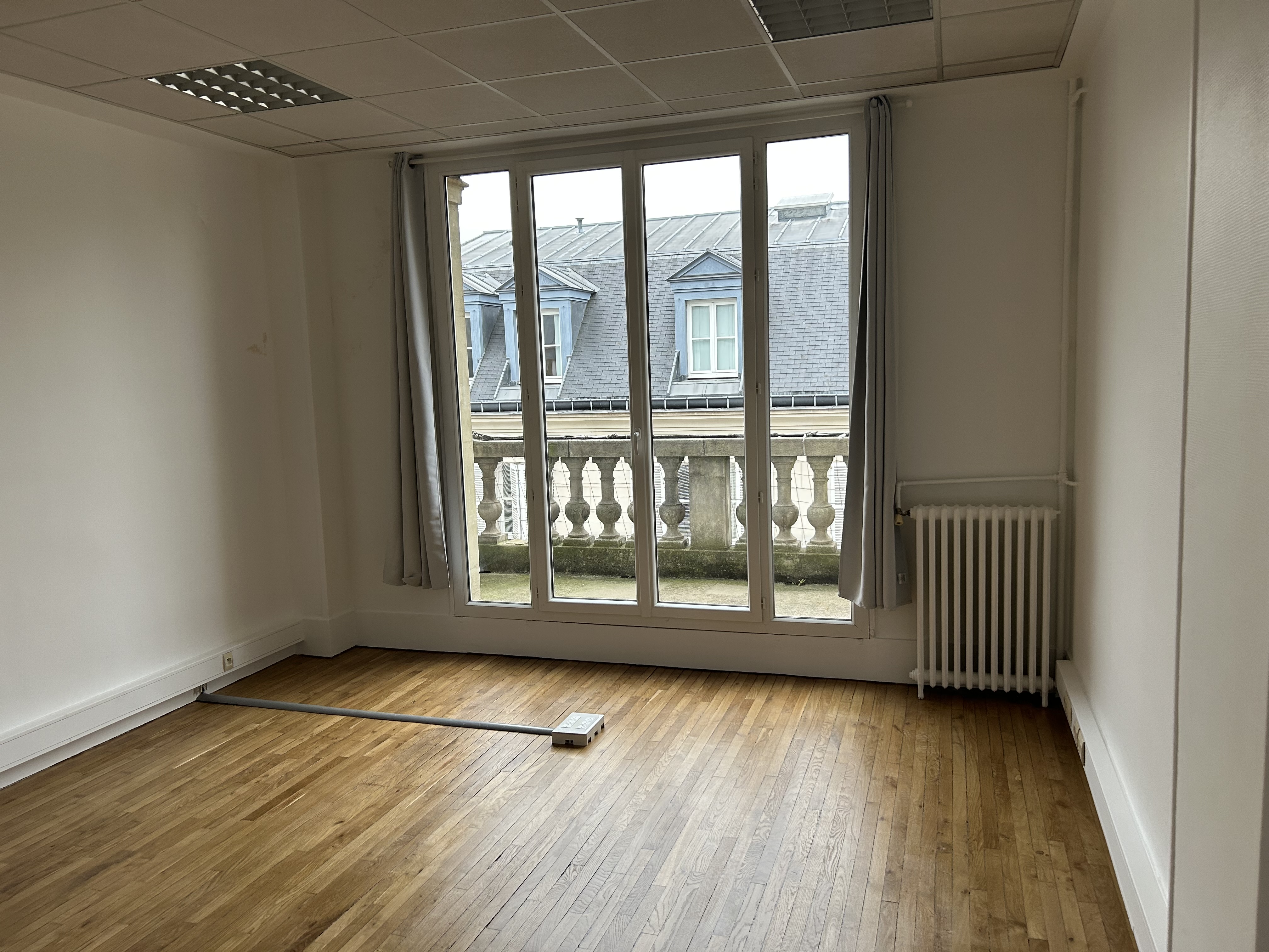 location Bureaux PARIS - Photo 9