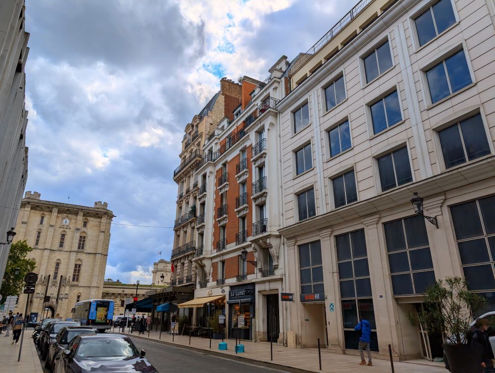 location Bureaux VINCENNES - Photo 2