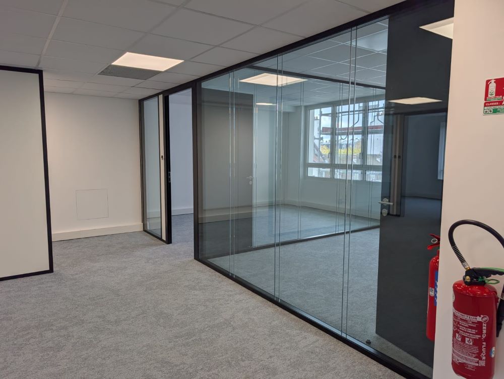 location Bureaux VINCENNES - Photo 5