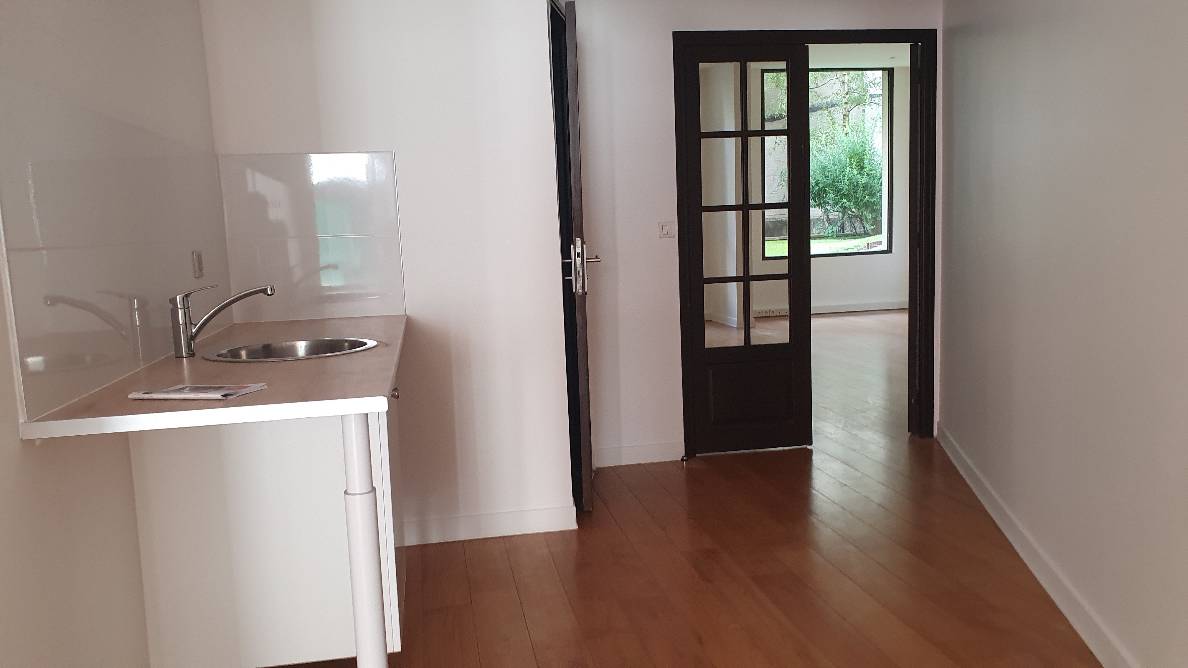 location Bureaux PARIS 20 - Photo 6