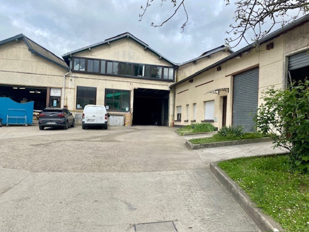 vente Commerces CORBEIL ESSONNES - Photo 1