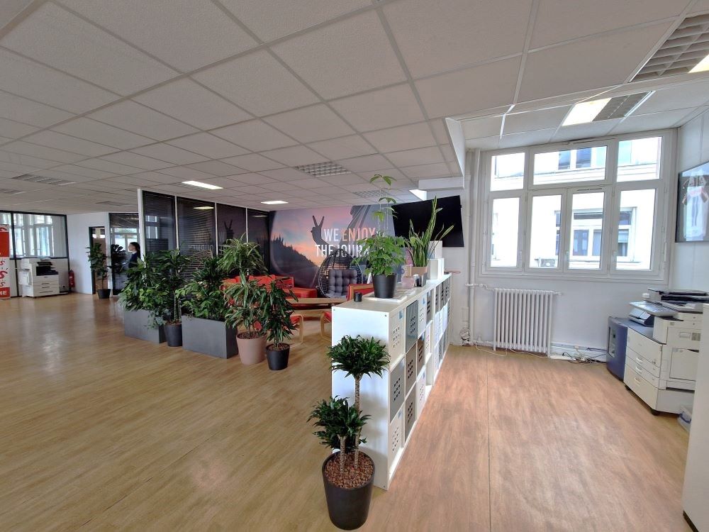 location Bureaux PARIS 11 - Photo 6