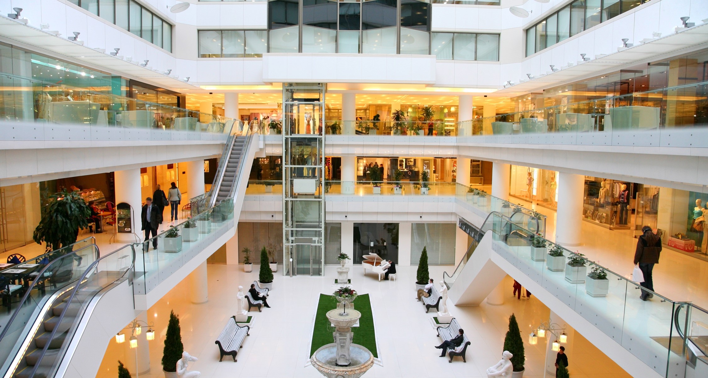 T4 2024 : le marché des commerces en Europe et en France